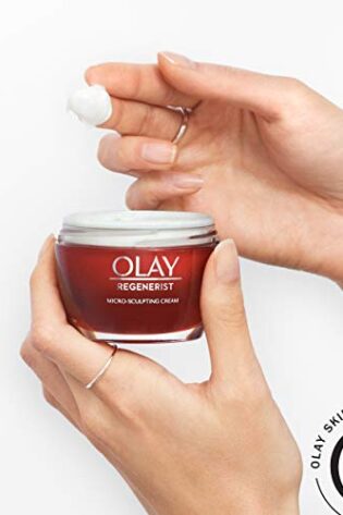 Face Wash by Olay Regenerist Advanced Anti-Aging Pore Scrub Cleanser (5.0 Oz) and Micro-Sculpting Face Moisturizer Cream (1.7 Oz) Skin Care Duo Pack, Total 6.7 Ounces Packaging may Vary - Image 3